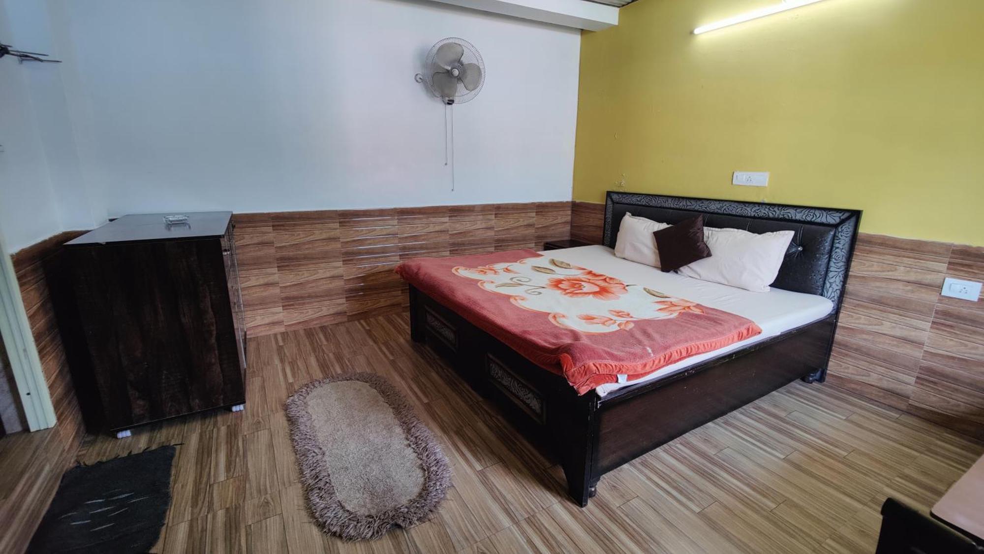 דרמסאלה Sahaj Homestay Naddi מראה חיצוני תמונה